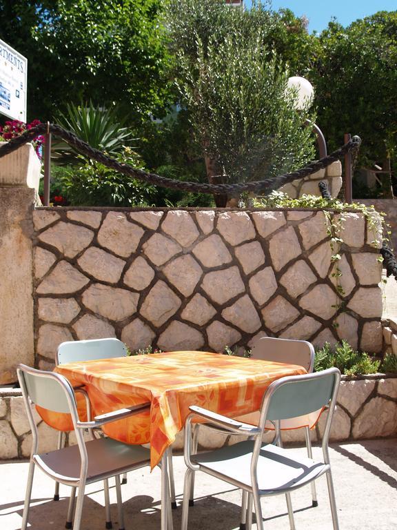 Apartments Banic Barbat na Rabu Exterior foto